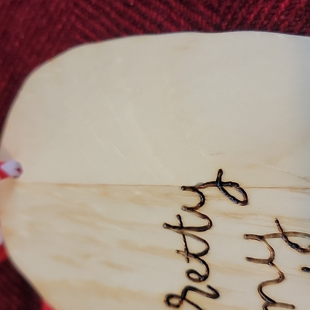 Pyrography heart - Picture 6 of 6